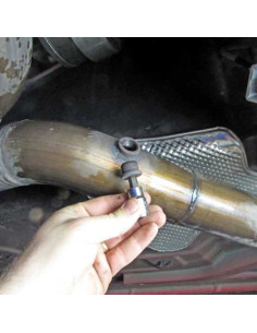 O2 Sensor Hole Bolt (Universal) 2