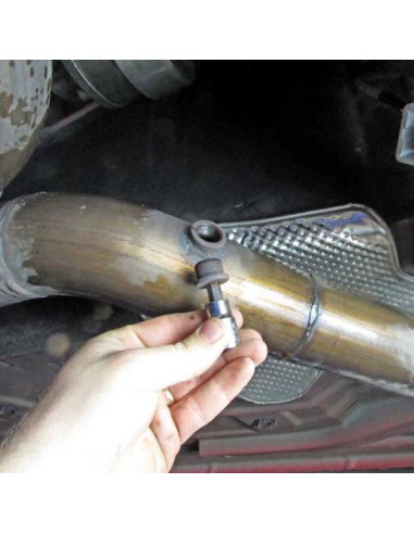 O2 Sensor Hole Bolt (Universal)