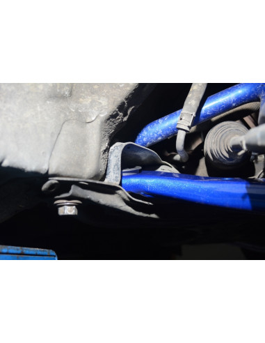 Braccio inferiore anteriore Hardrace Toyota Corolla E120