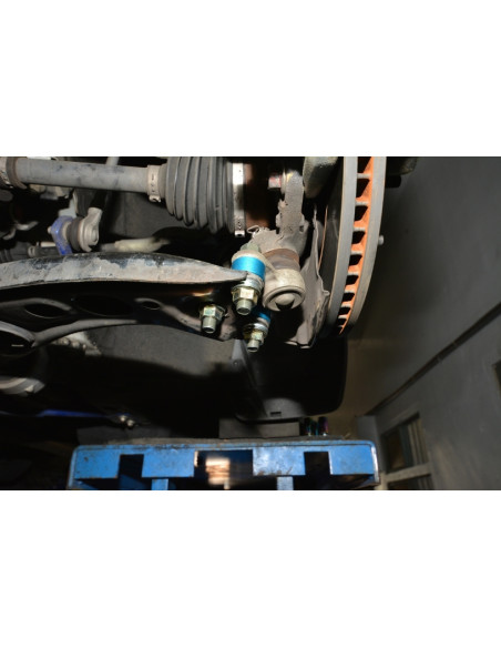 Distanziale di correzione geometria anteriore Hardrace Honda Civic MK10