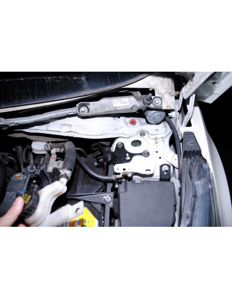 Front Strut Brace Ford Fiesta