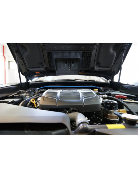 Barra Duomi anteriore Hardrace Subaru WRX VA + STi