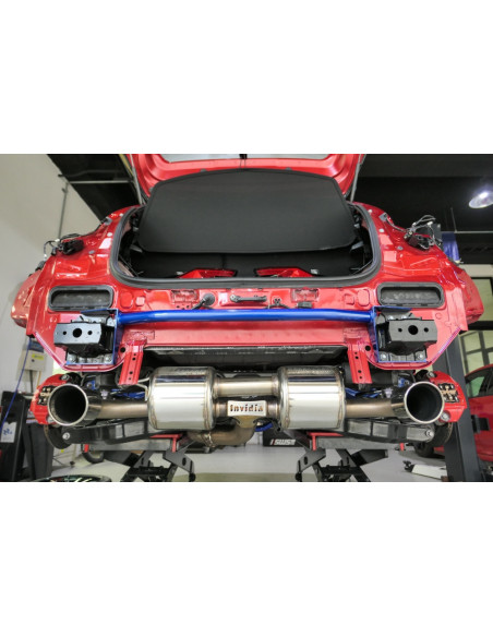 Barra di rinforzo posteriore Hardrace Toyota Yaris GR MK1 XP210