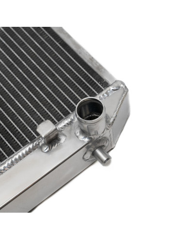 Radiatore in alluminio Cooling Solutions per Toyota Corolla AE86
