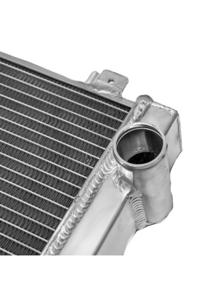 Radiatore in alluminio Cooling Solutions per Subaru Impreza 2.0L Turbo GC e Legacy 2.2L Turbo BC