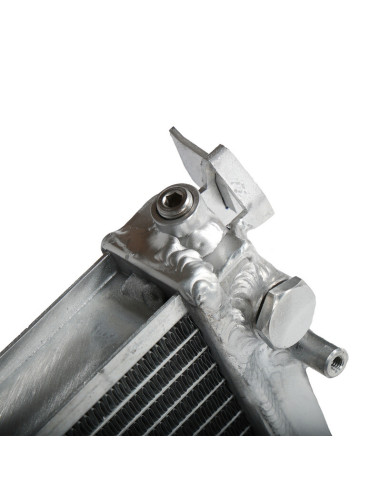 Radiatore in alluminio Cooling Solutions per BMW 335i e 135i (2006-2013)