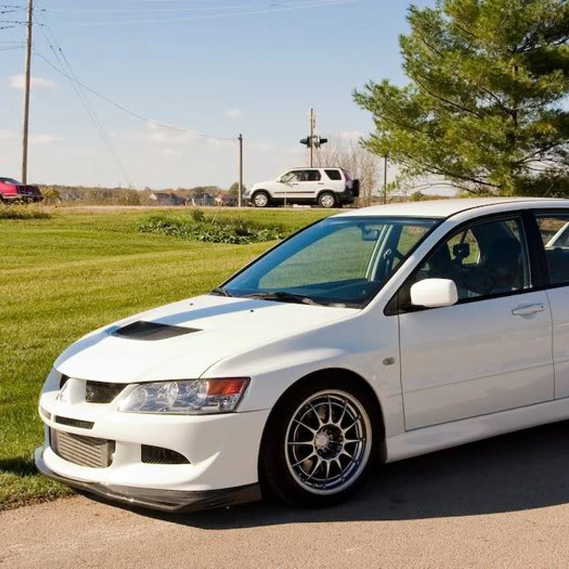 Lama anteriore Varis Style Mitsubishi Lancer Evo VIII